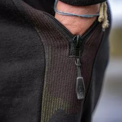 Avid Carp Distortion Black Jogger Shorts 8 Avid Carp Distortion Black Jogger Shorts -Fishing Rod Shop amnt3lyk637873399521117143