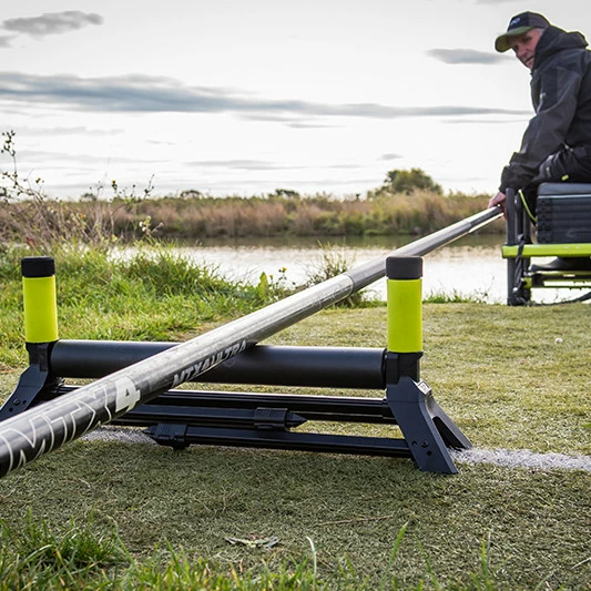 Matrix Single Compact Pole Roller 9 Matrix Single Compact Pole Roller - Image 9